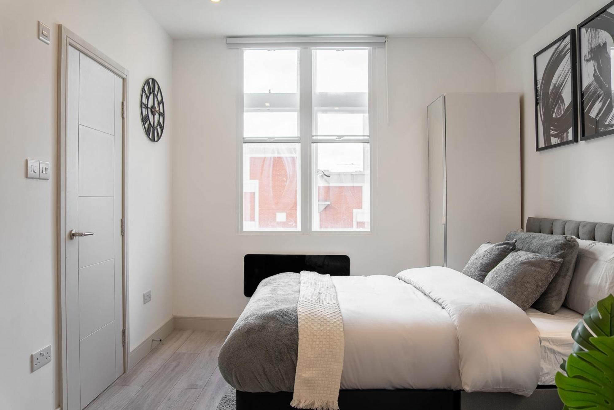 Luxury Studio Apartment In Sutton, London 서턴 외부 사진